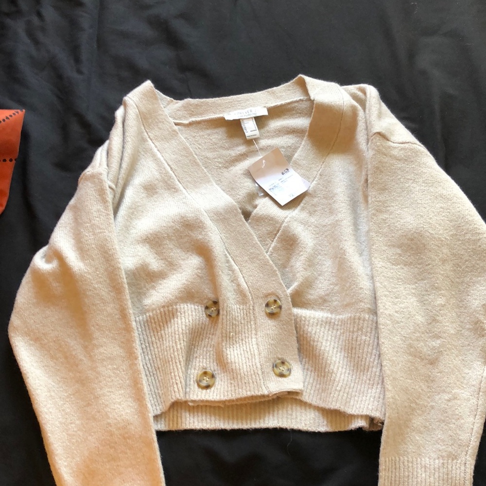 Cute vneck sweater